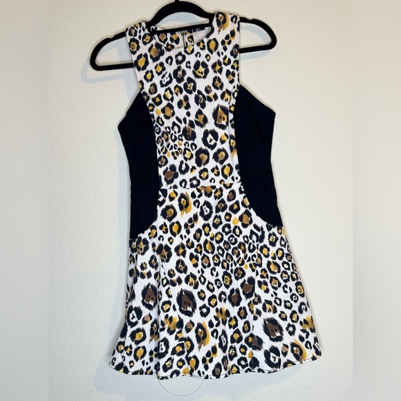 Line + Dot Animal Print Dress Women’s Medium NWT - Picture 2 of 10